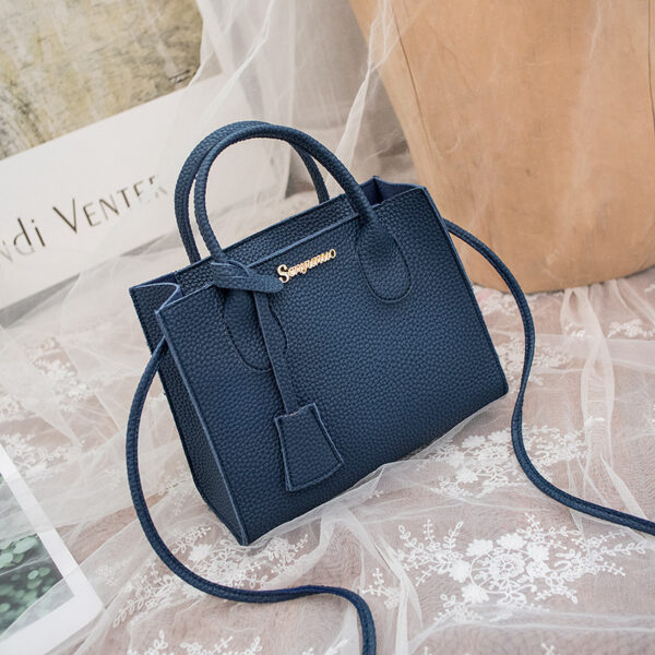 New Product Personality Messenger One-Shoulder Mobile Phone Bag - Image 2