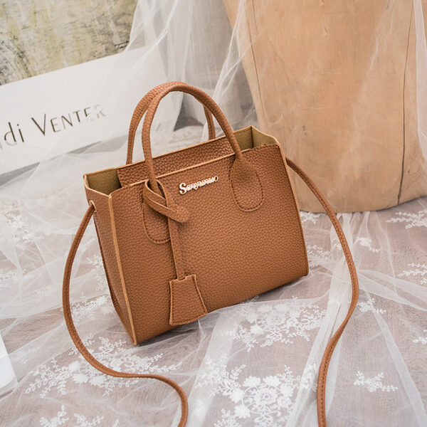 New Product Personality Messenger One-Shoulder Mobile Phone Bag - Image 4