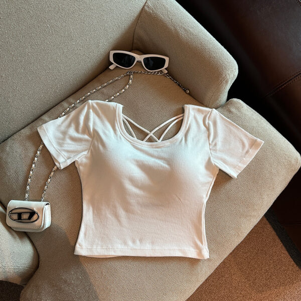 Chest Pad Pure Desire Wind Back Hollow Design T-shirt - Image 4